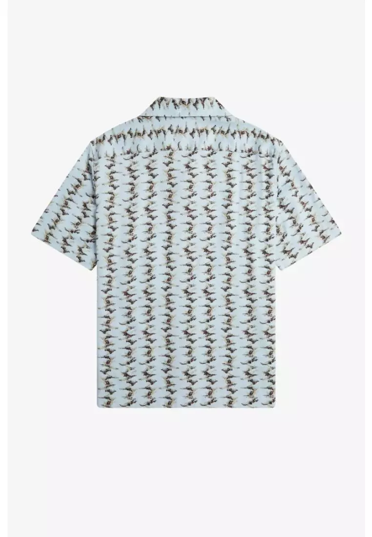 Fred Perry M9899 Abstract Print Revere Collar (Light Smoke)