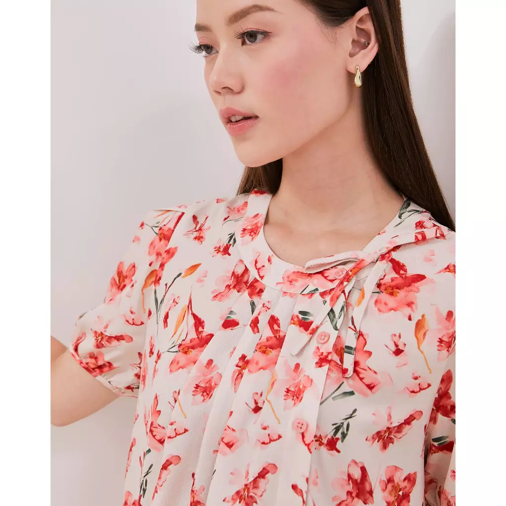 Urban Exchange Bianca Red Blouse / Blouse Merah Lengan Pendek Warna Red