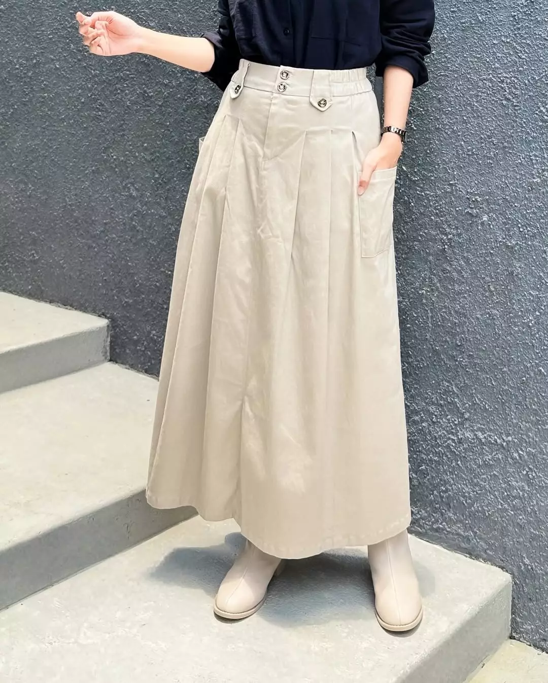 Rok Panjang Katun Wanita - Mika Twill Flare Basic Skirt