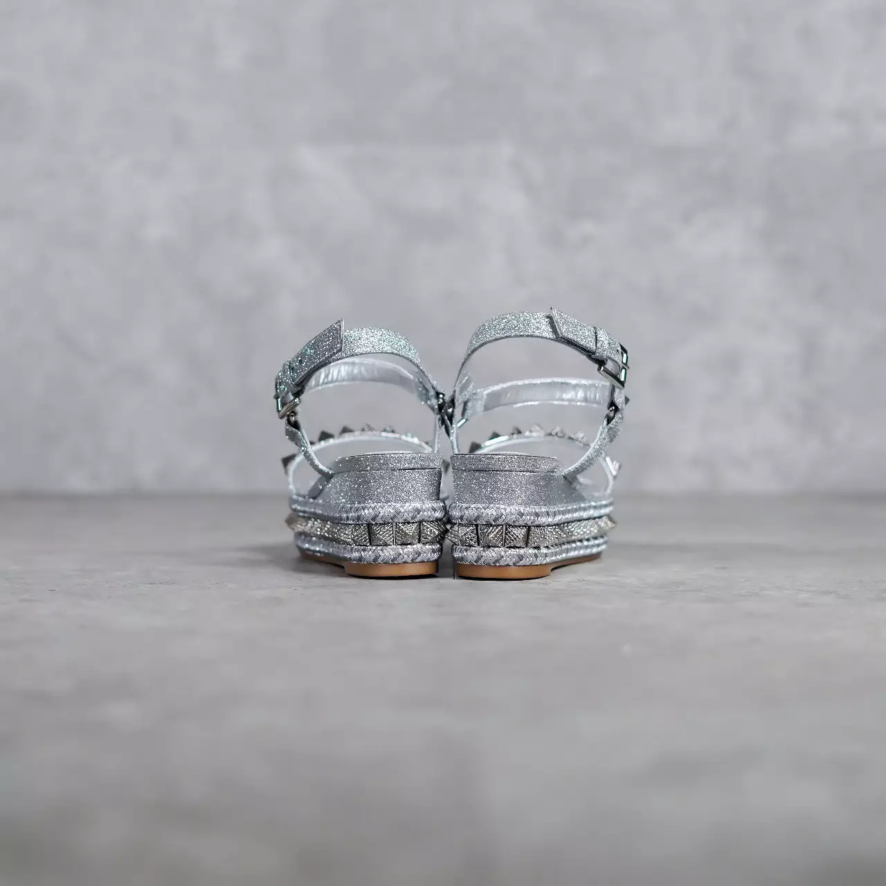 Sepatu CL CHRISTIAN LOUBOUTIN PYRACLOU 6CM SILVER SPIKE WEDGES 100% ORIGINAL