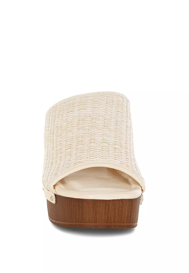 Raffia Wooden Clogs In Light Beige