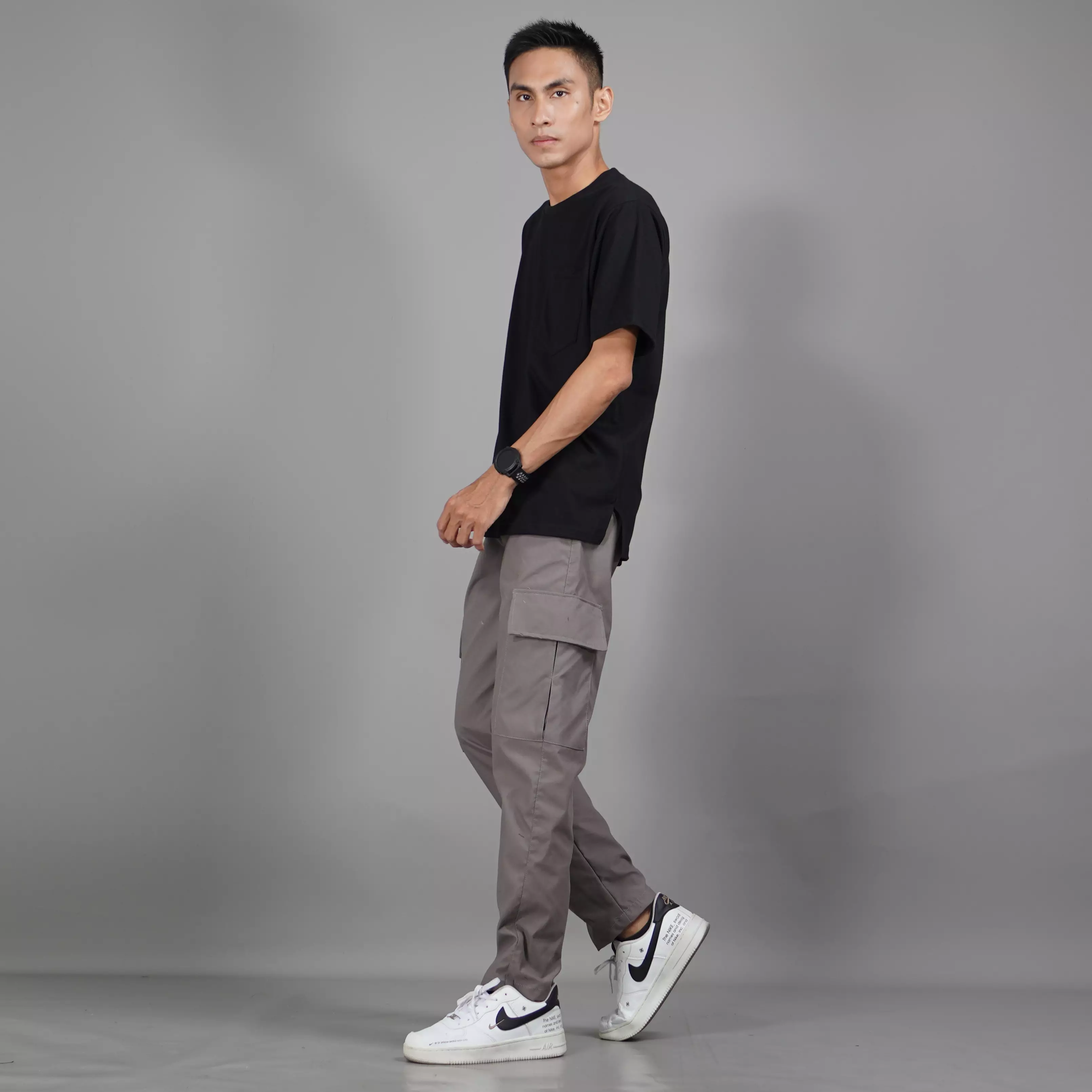  DANIEL Casual T-Shirt Pria Kaos Polos Pria Kaos Hitam Pria Oversized T-Shirt - Hitam