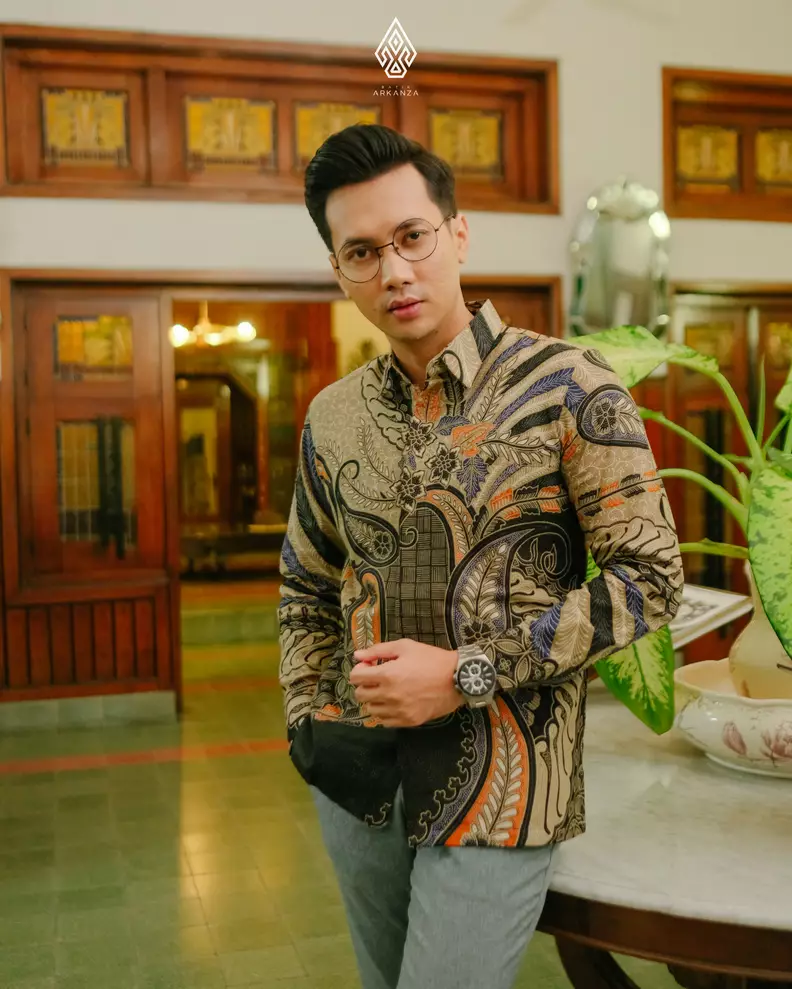 Kemeja Batik ARKANZA Motif Menoreh Lengan Panjang Lapis Furing Slimfit Katun Premium