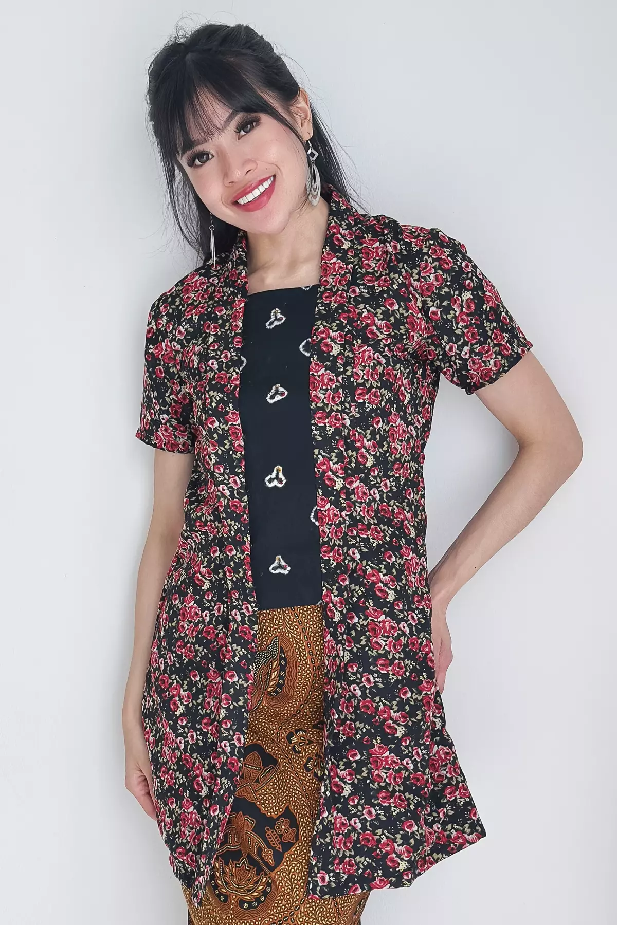 Chandani Kembangan Hitam Kebaya Panjang