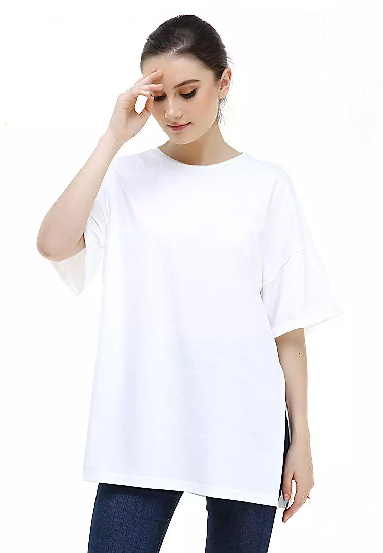 Fintan Tshirt Super Comfy Short Sleeve Design Simple And Casual Look Atasan Wanita - White