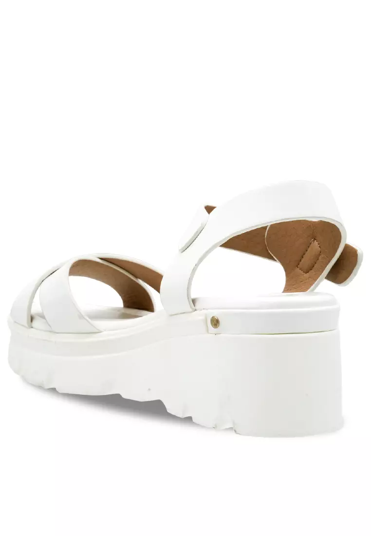 Women Slip On Casual Sandals - 240180093
