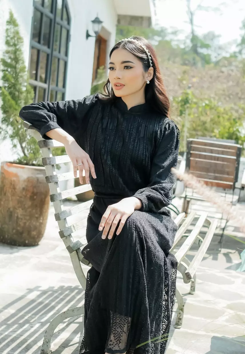 Ivanka Dress - Jet Black