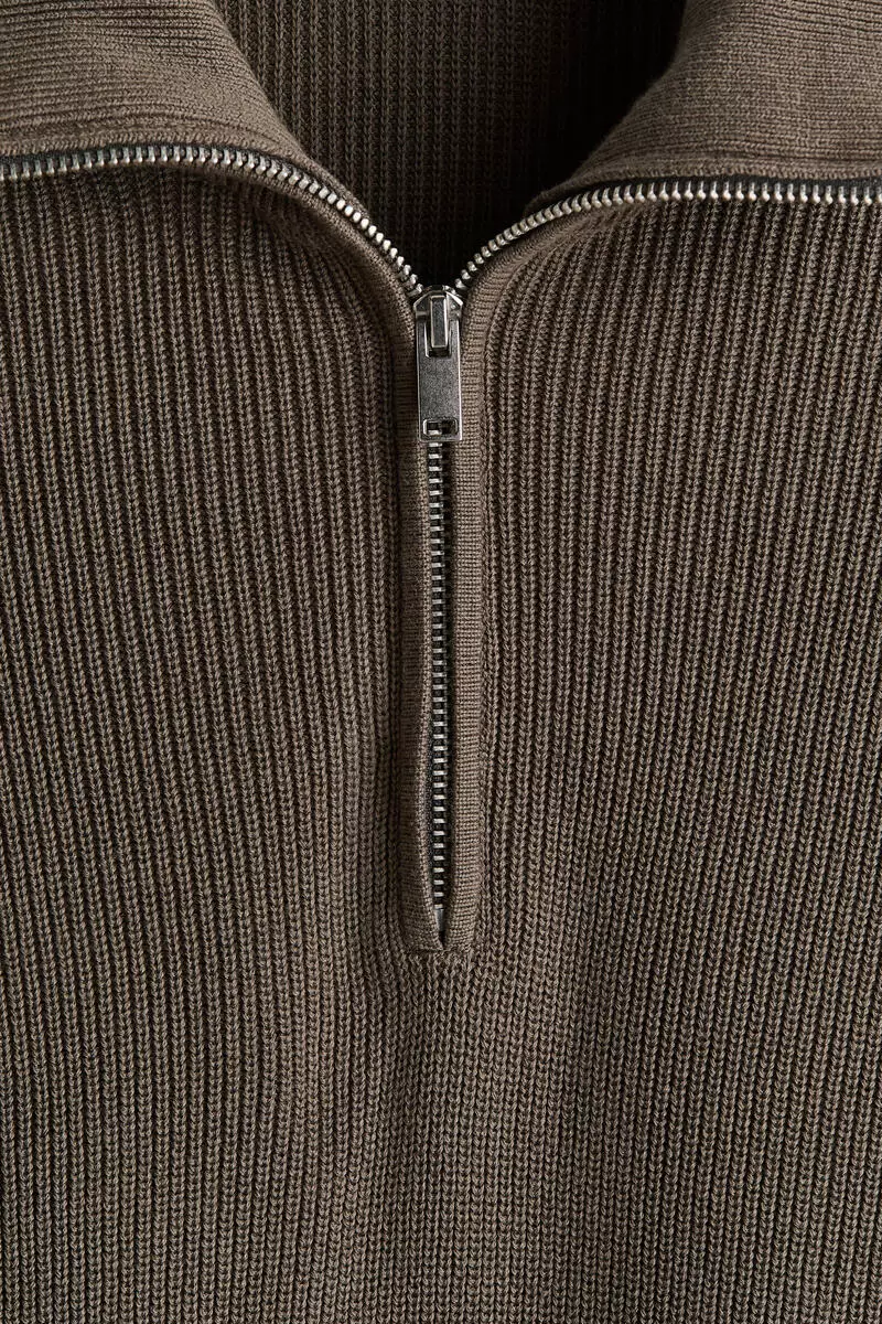 Regular Fit Zip-top jumper