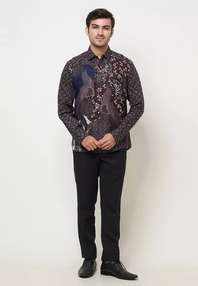 Exclusive Slimfit Natha Navy Kemeja Batik Pria Lengan Panjang