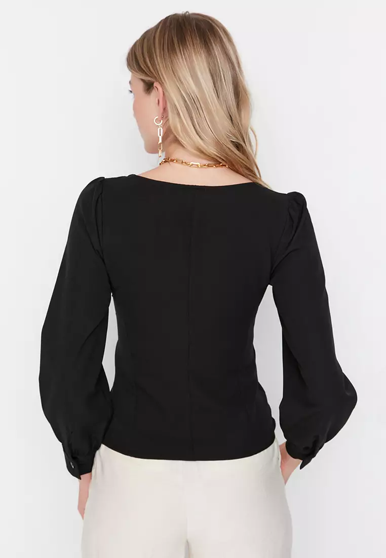 Sweetheart Neck Balloon Sleeve Blouse