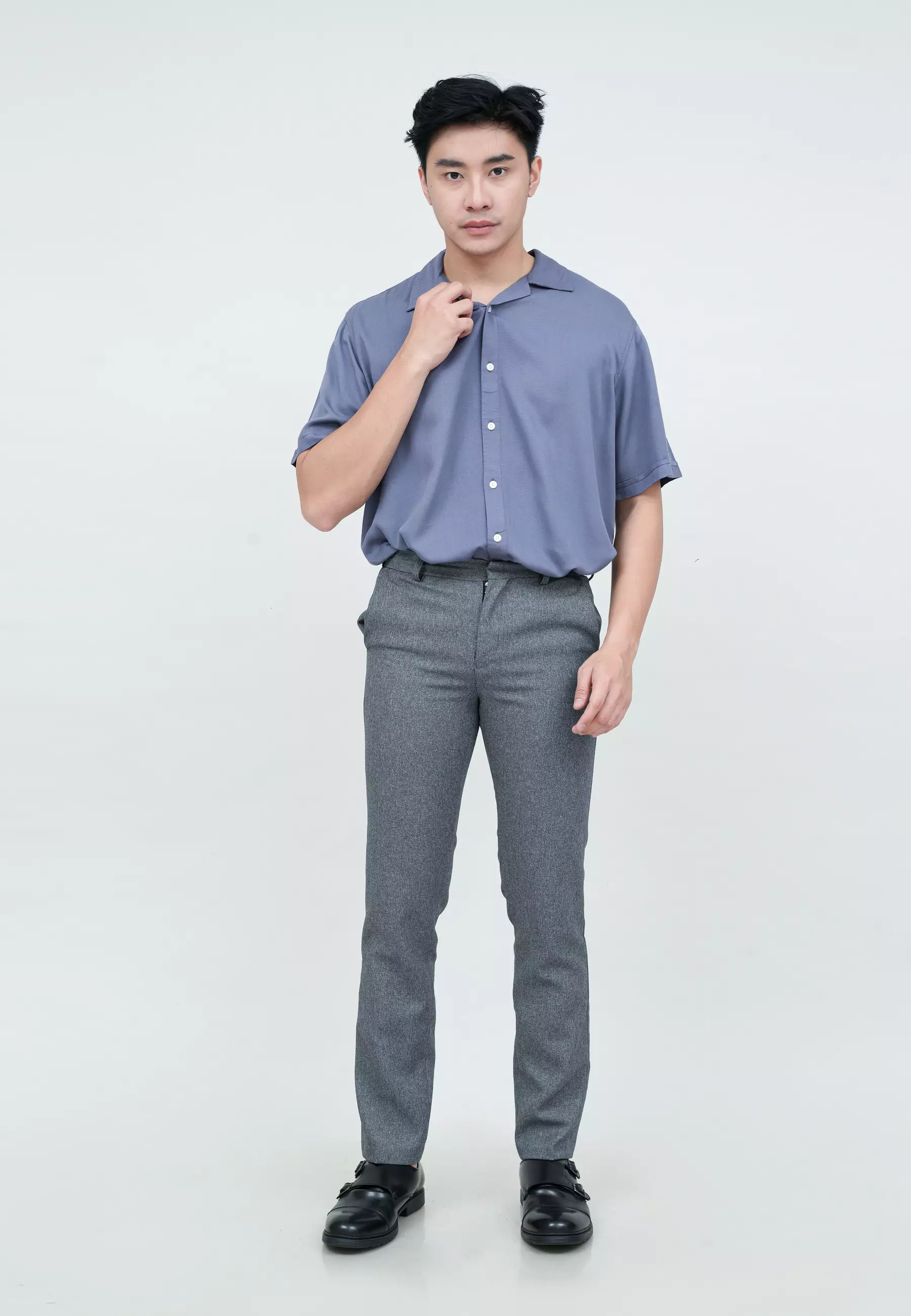 Houseofcuff Kemeja Bowling Lengan Pendek Rayon Shirt Biru