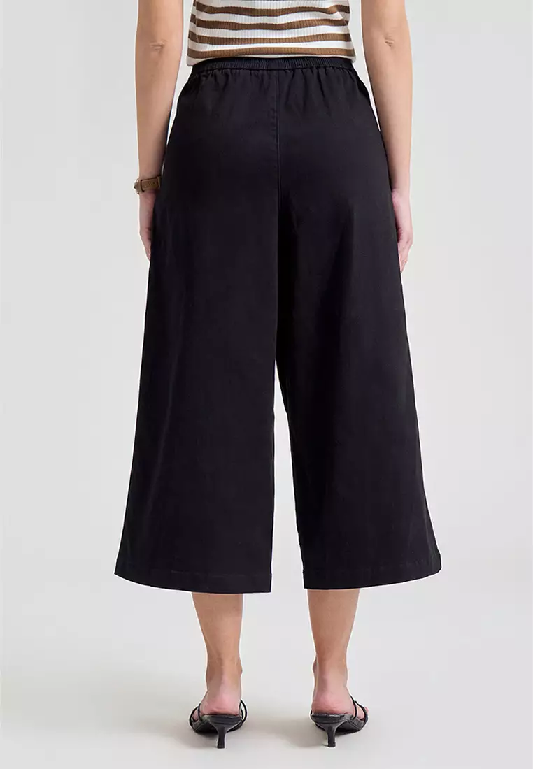 Cropped Wide Leg Pants