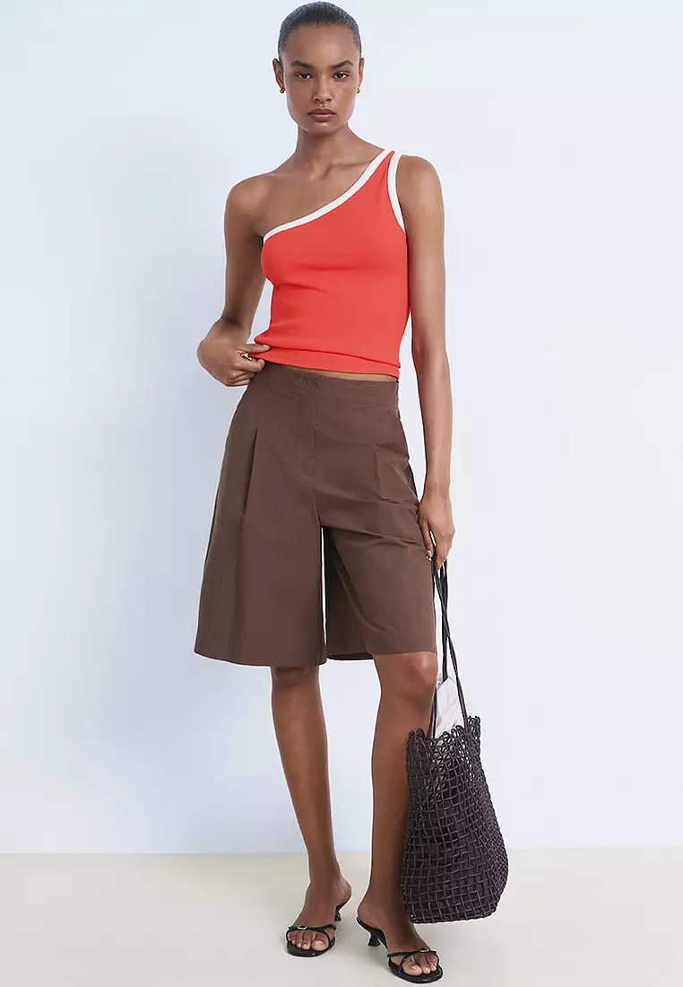 Asymmetrical Top with Contrasting Trim