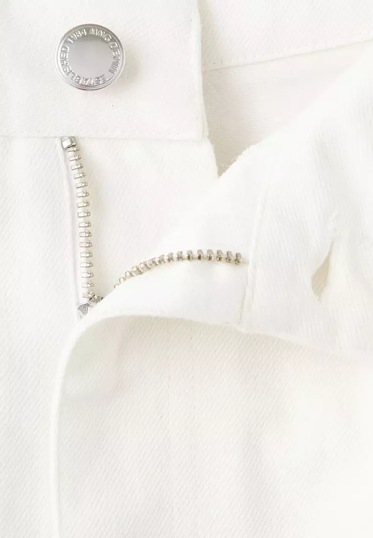 Embroidered Cut-Out Balloon Jeans