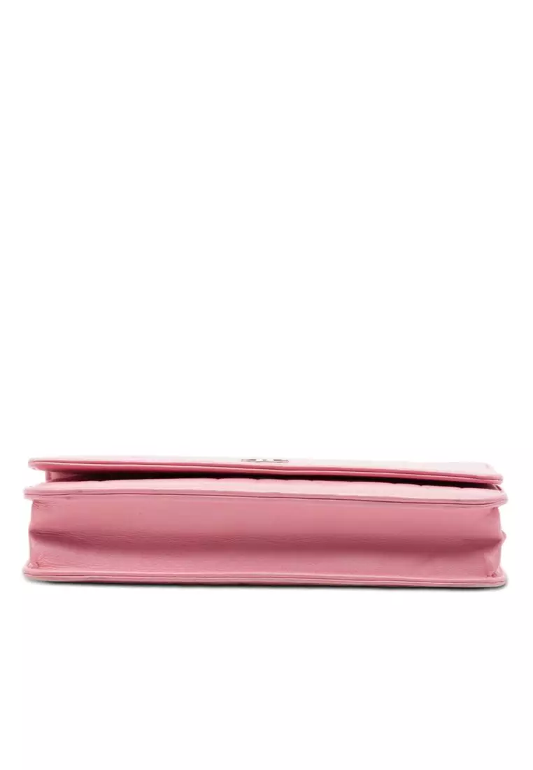 Pre-Loved Chanel Cc Embossed Lambskin Camellia Wallet On Chain