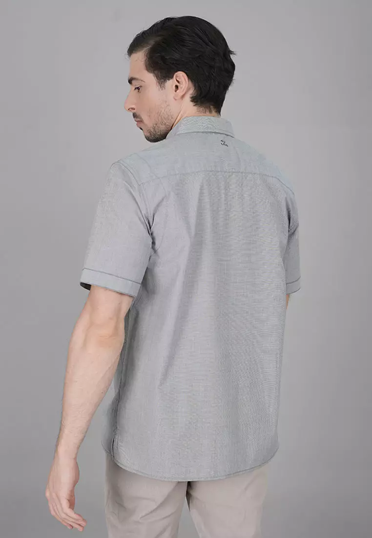 LGS - Kemeja Casual Pria - Lengan Pendek - Reguler Fit - Warna Abu Muda - Pocket Depan - CSH.271.S1097.188.C