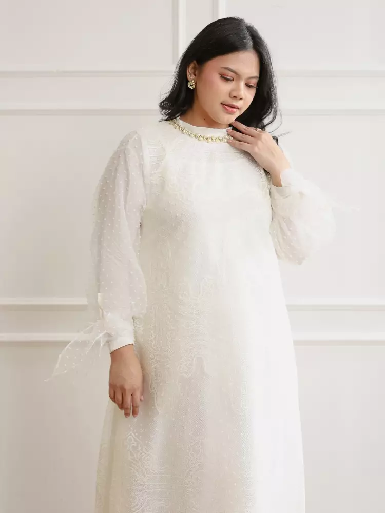 Xtramiles Ladies dress ellenoir dress broken white