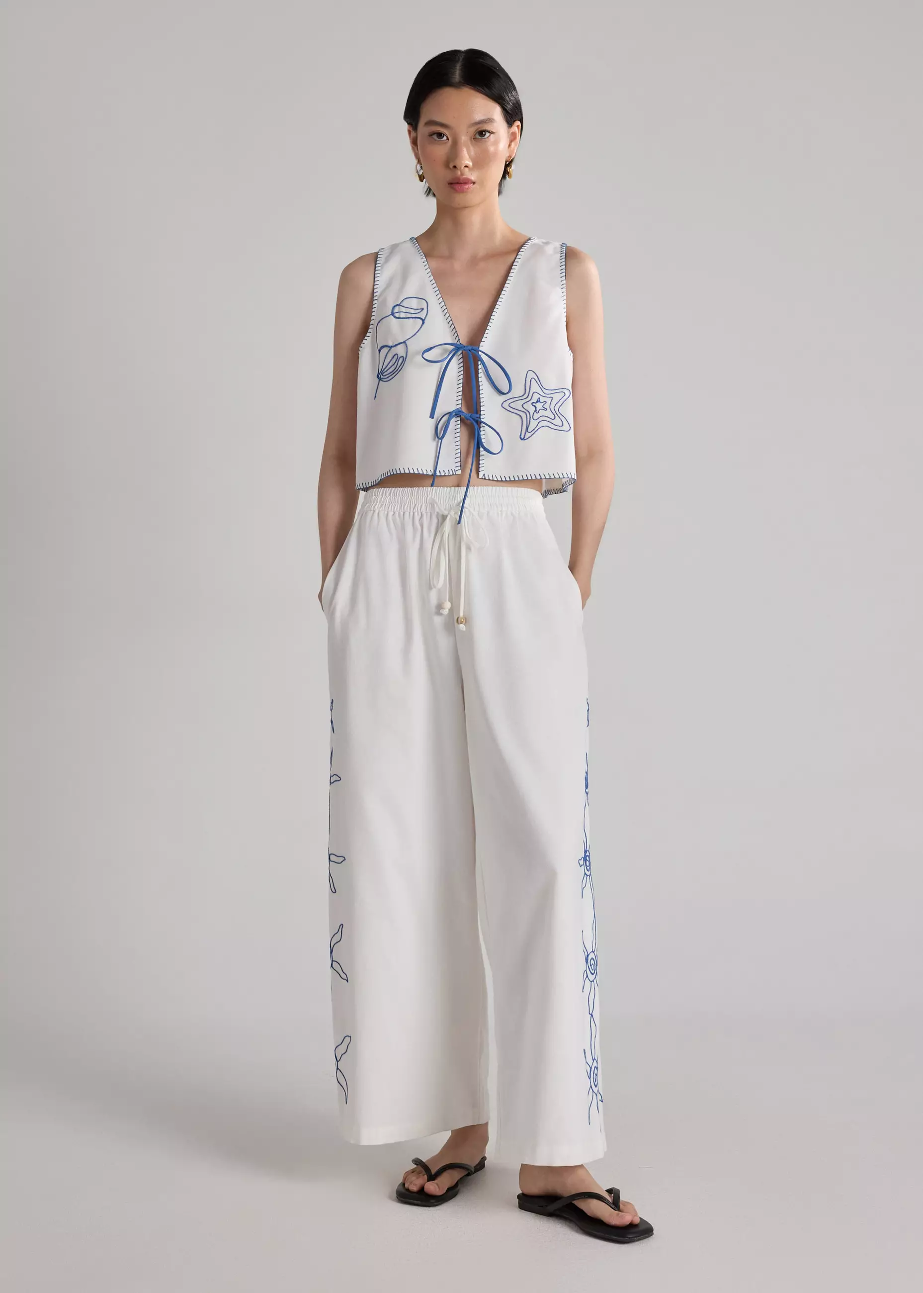 Celana Panjang Wanita - Wide Leg Drawstring Pants in Coastal Charm Embroidery
