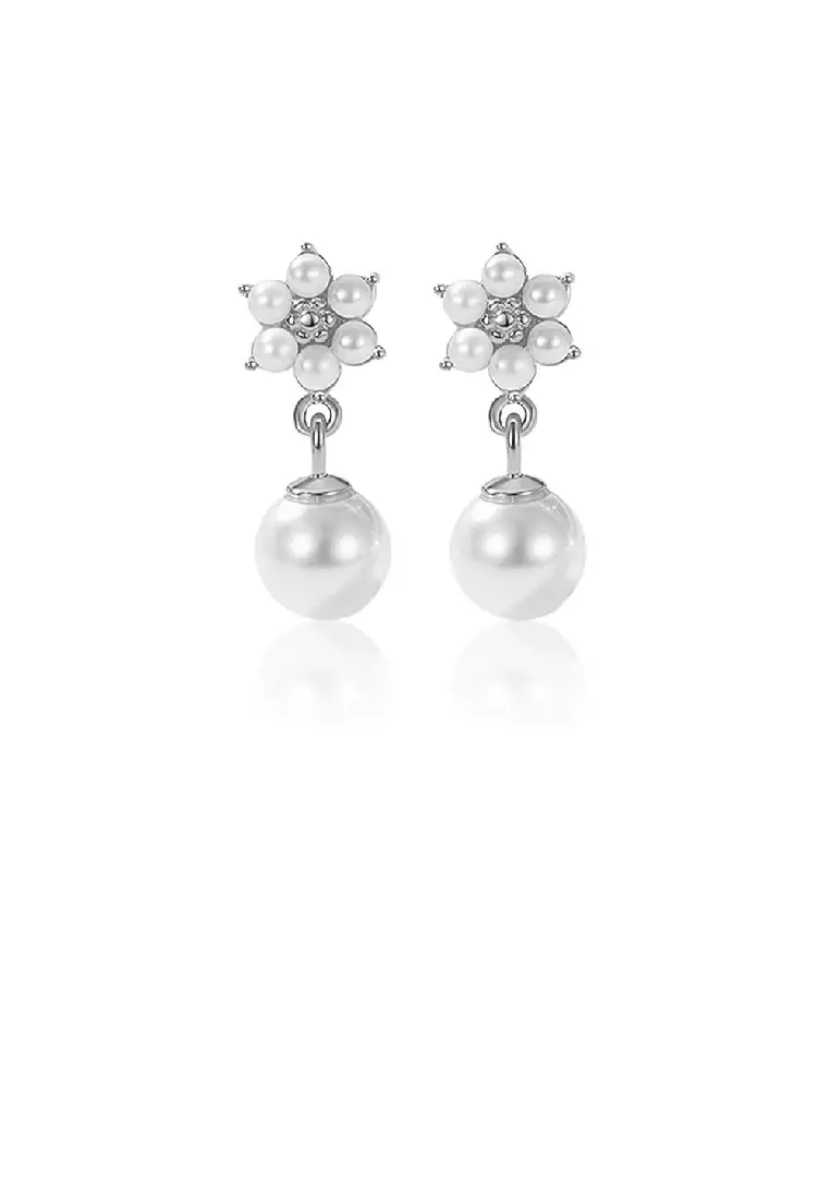 Simple and store elegant earrings
