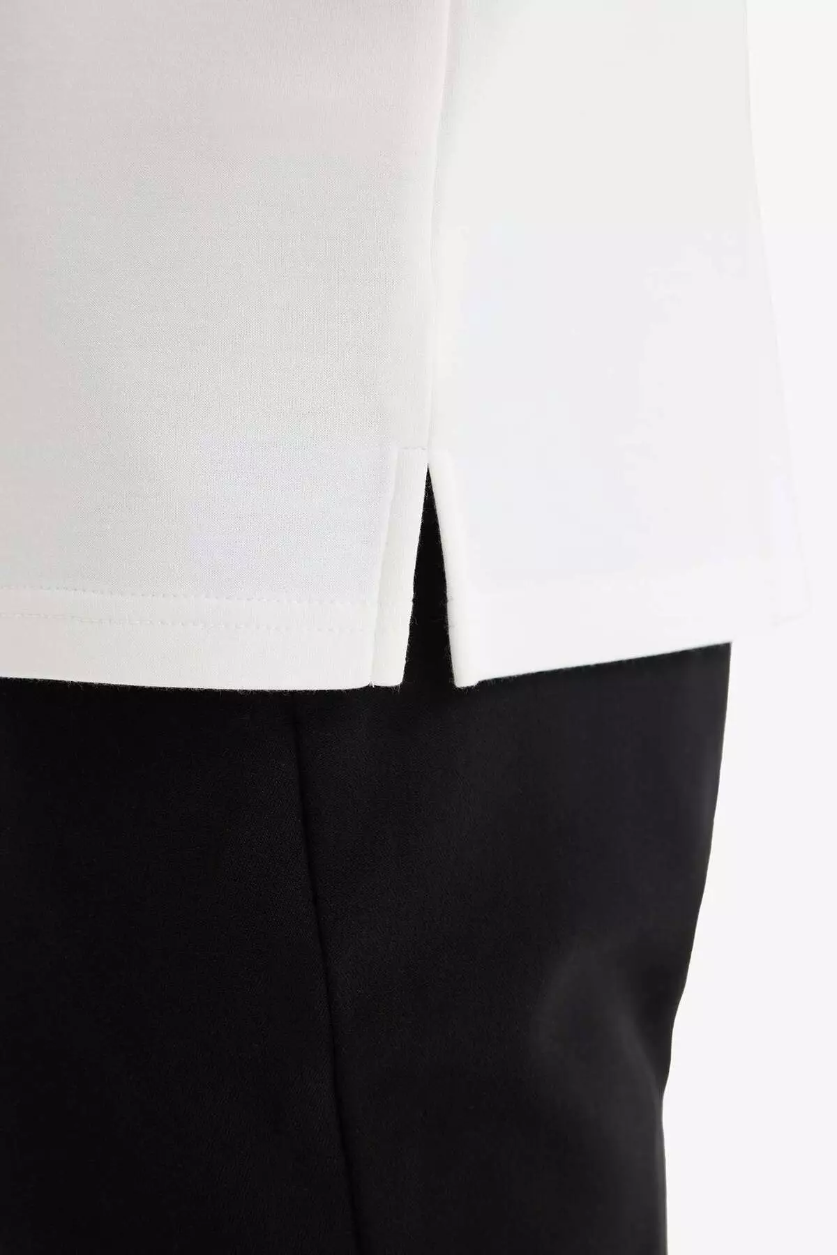 Regular Fit Stand Collar Half Zipper Heavy Fabric Short Sleeve T-Shirt B6502Ax25Sp