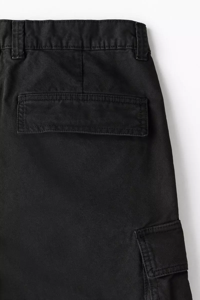 Relaxed Fit Cargo shorts