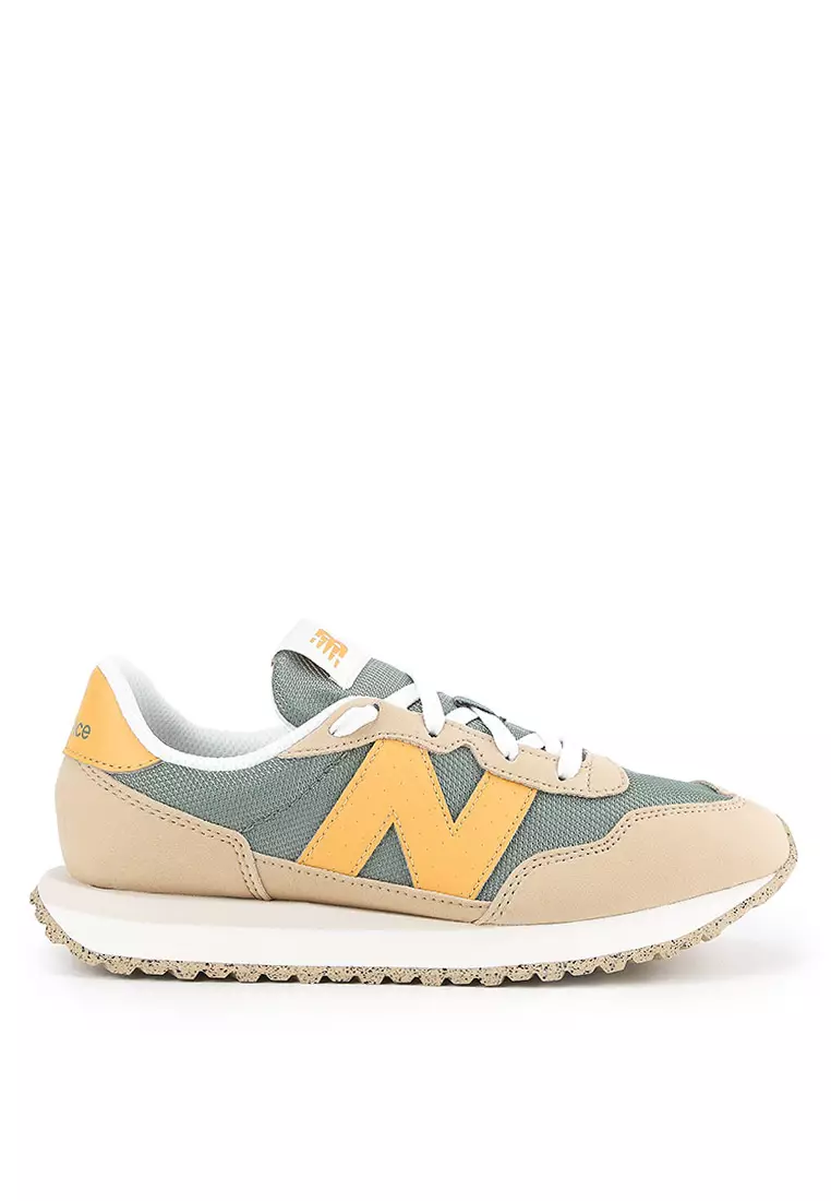Discount on New Balance  shoes - SKU: 237 Classic Lifestyle Shoes