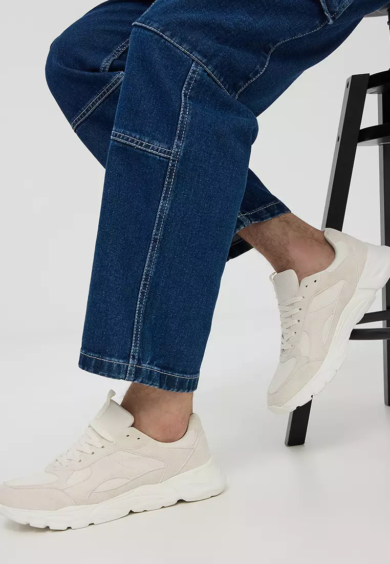 Man's Footwear