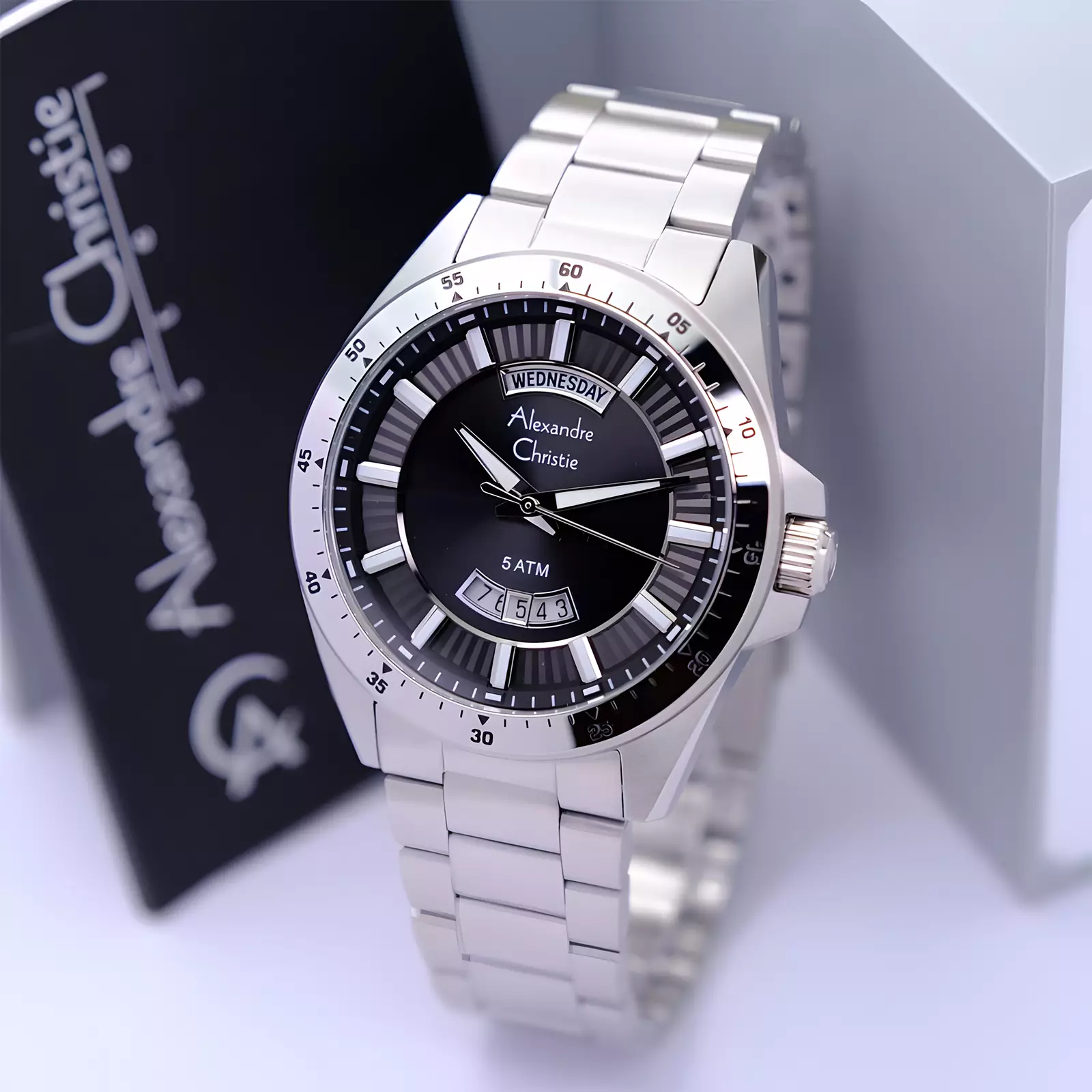 Jam Tangan Analog Pria - Silver Black - Stainless Steel - 6678 MEBSSBA