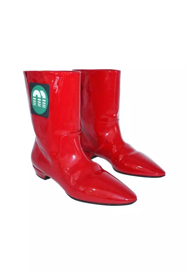 Red patent hot sale leather boots