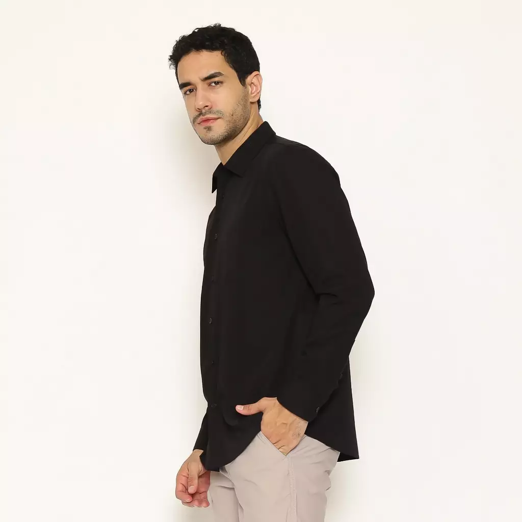 AMK Kemeja Basic Pria Lengan Panjang SHS GINJIRO L/S Black