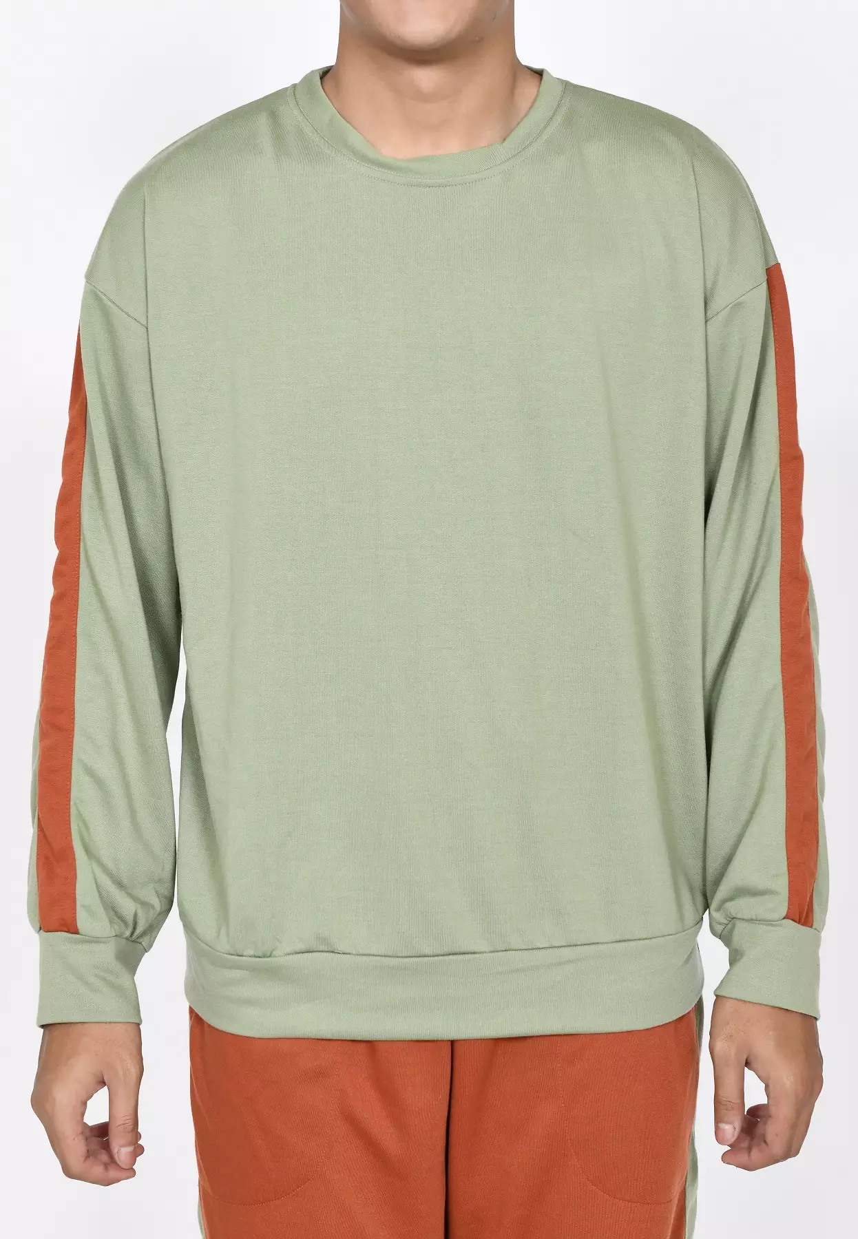 Setelan Sporty Men Ai