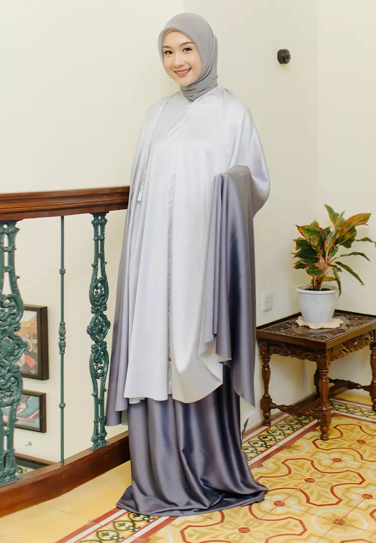 Shanum Prayer Set Grey Pewter