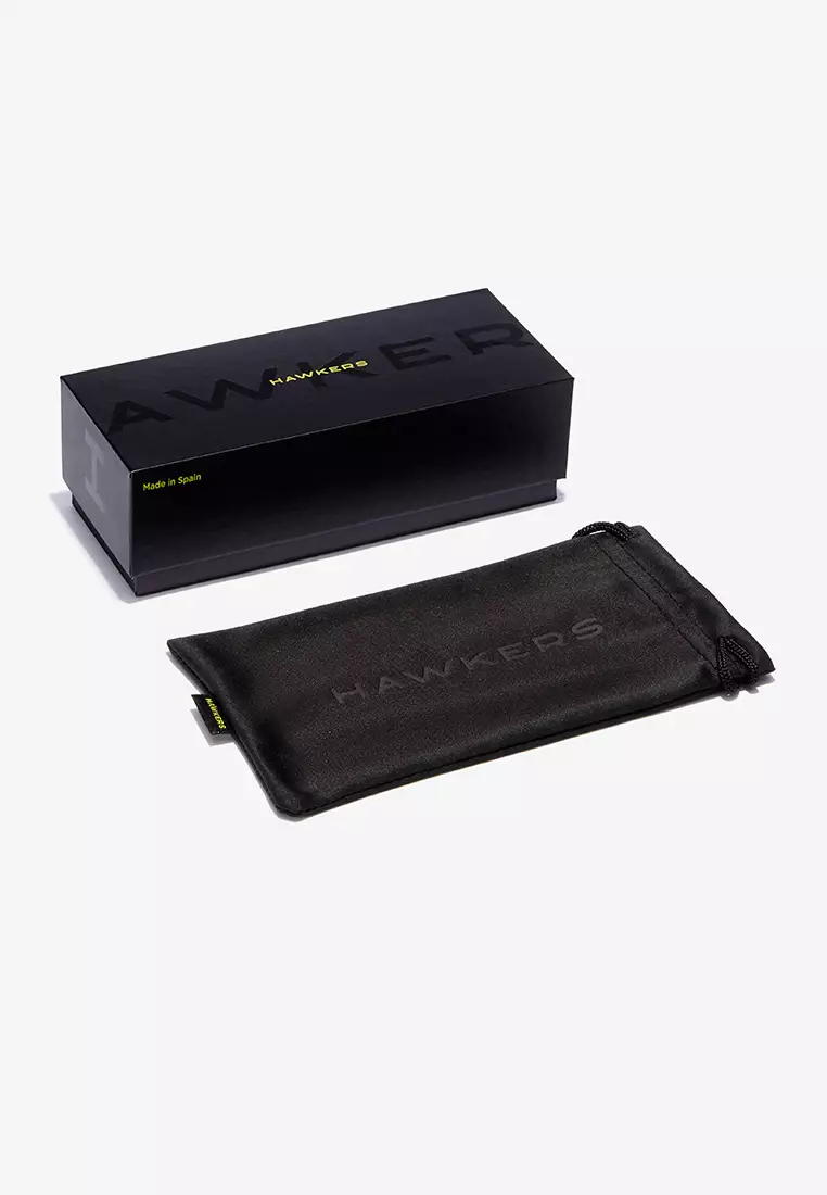 HAWKERS POLARIZED Black Sky ONE RAW. Sunglasses for Men and Women, Unisex. UV400 protection. Official product designed and made in Spain. HONR21BLTP