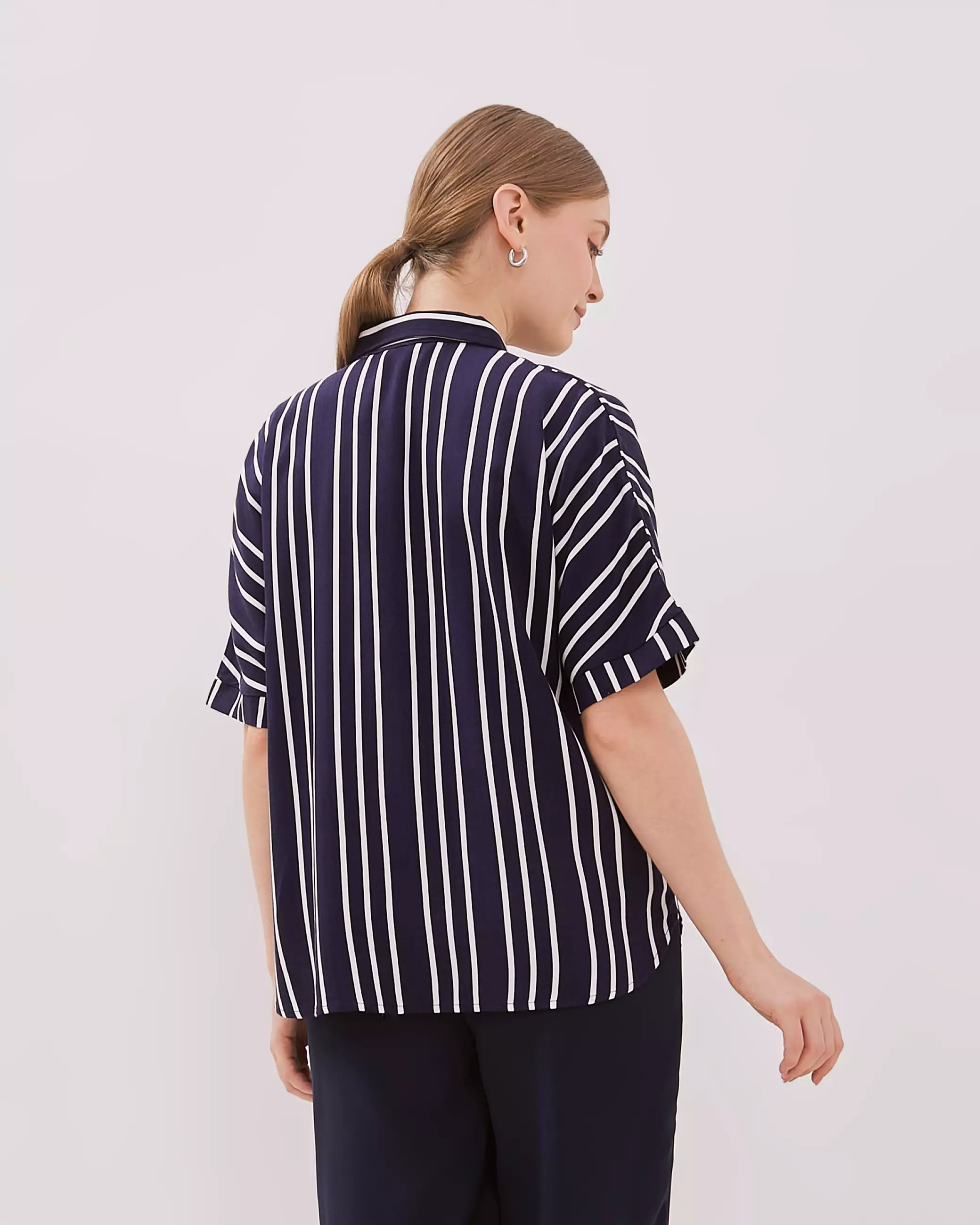 Urban Exchange Kimiko Stripe Navy Blue Shirt - Blouse Lengan Pendek Wanita Navy