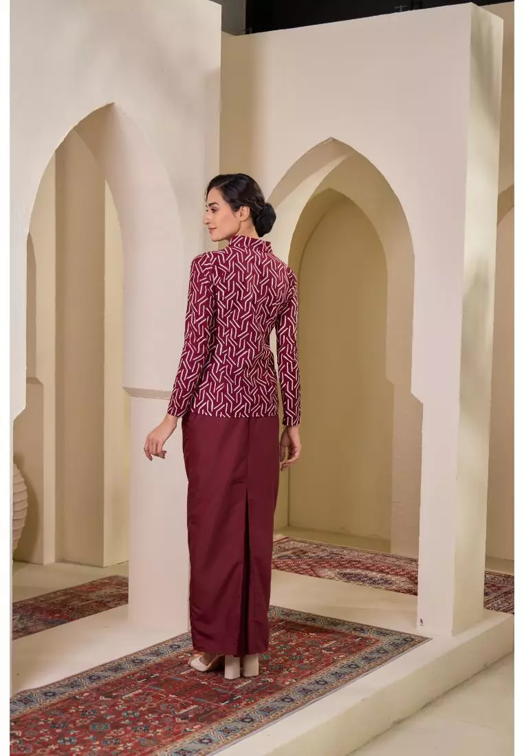 Kebaya Midi Batik Moden