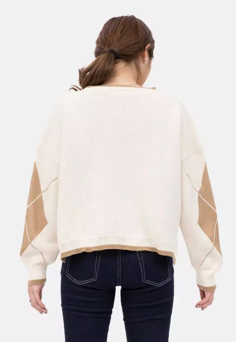 Diamond Crop Sweater in Beige