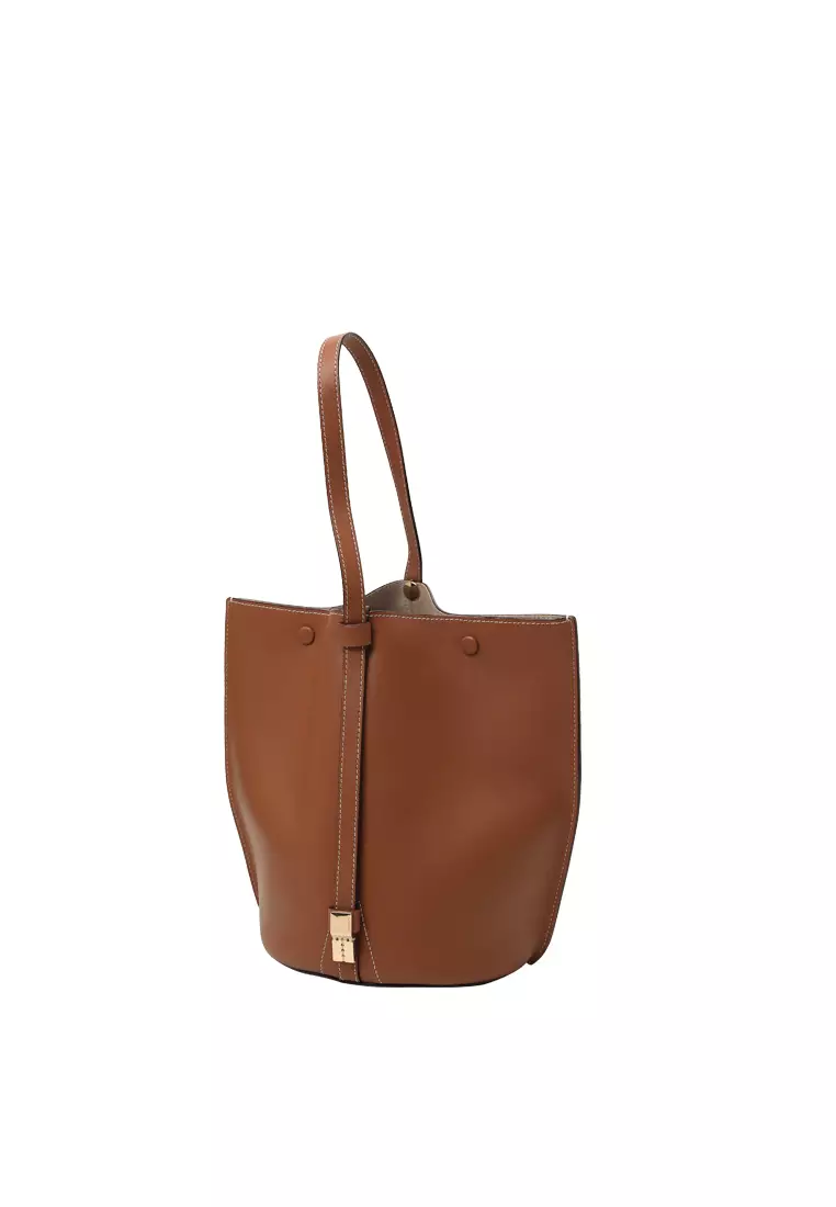 ORUKAMI Flat Hook Convertible Bucket Tote - Caramel