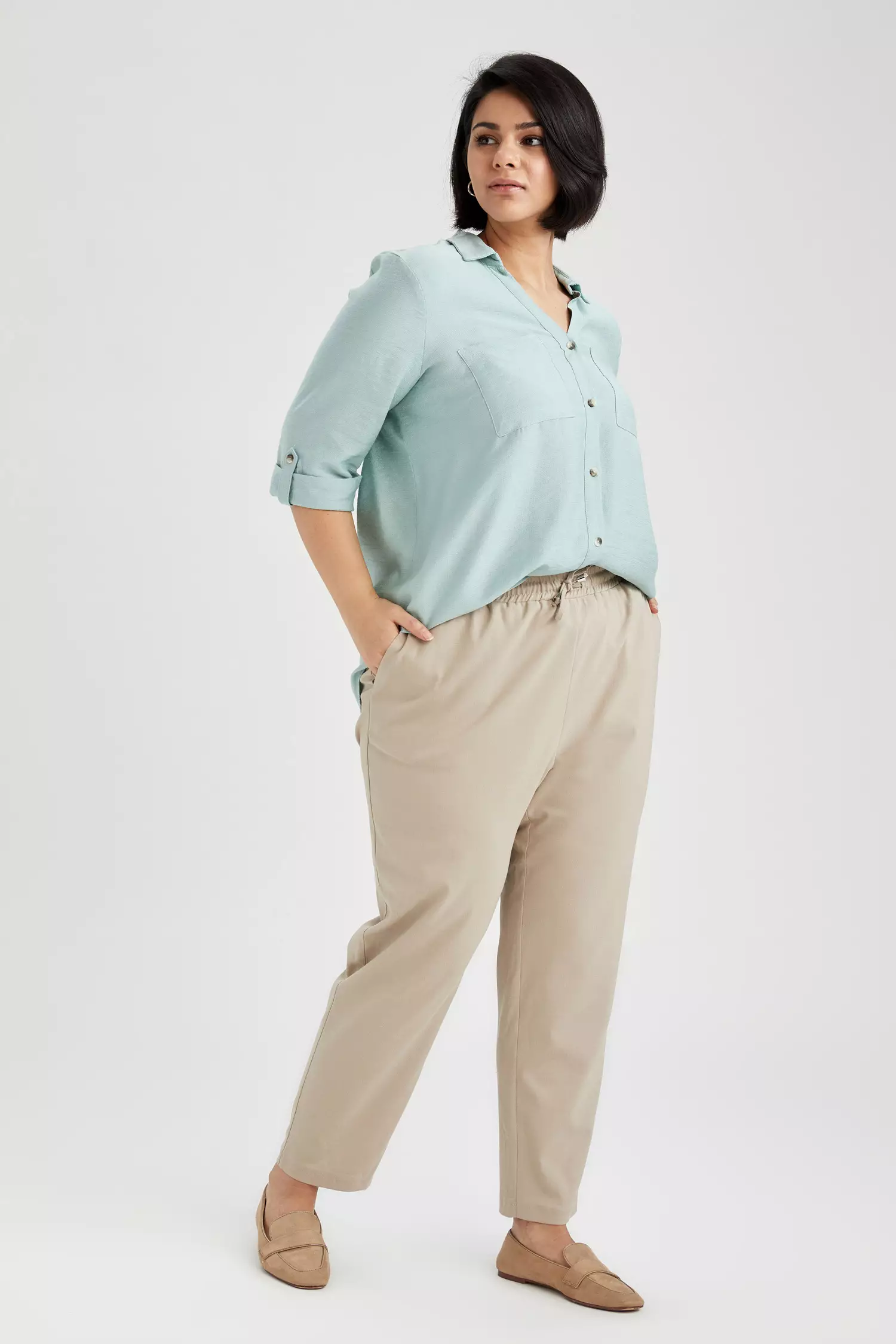 Ankle cut trousers sales