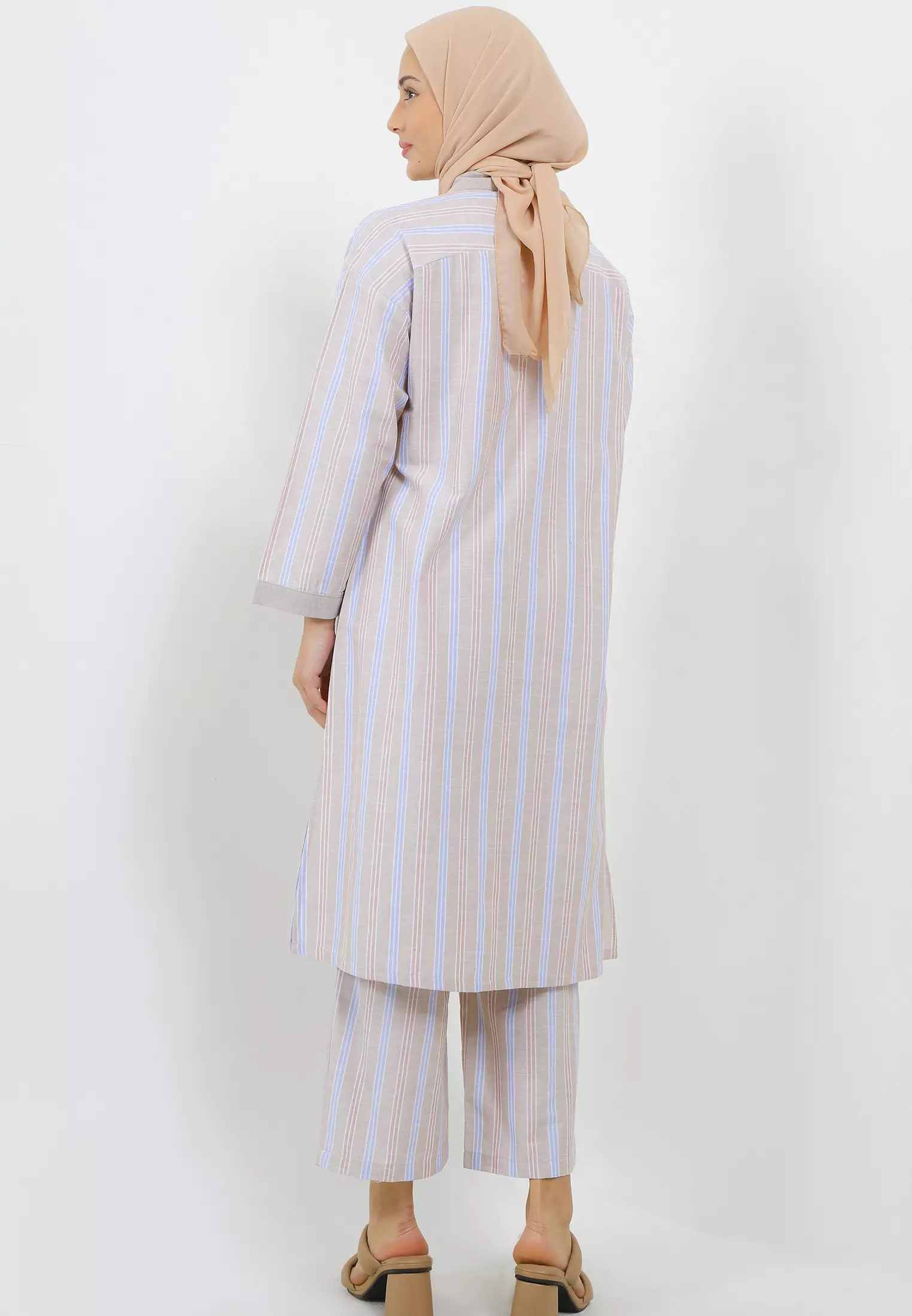 MFMW Gesya Midi Dress Coklat Motif Salur