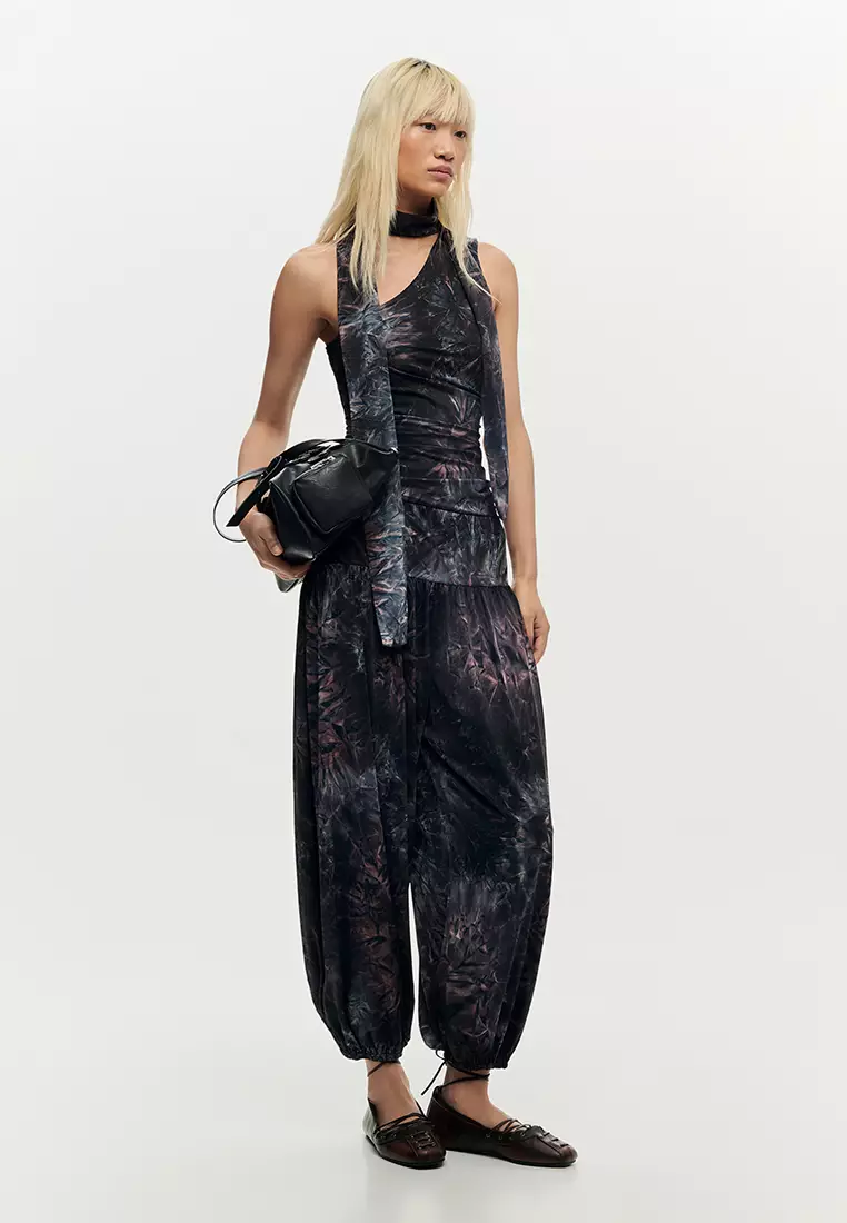 FITTED ASYMMETRICAL TOP
