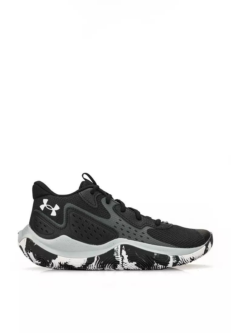 black shoes under armour