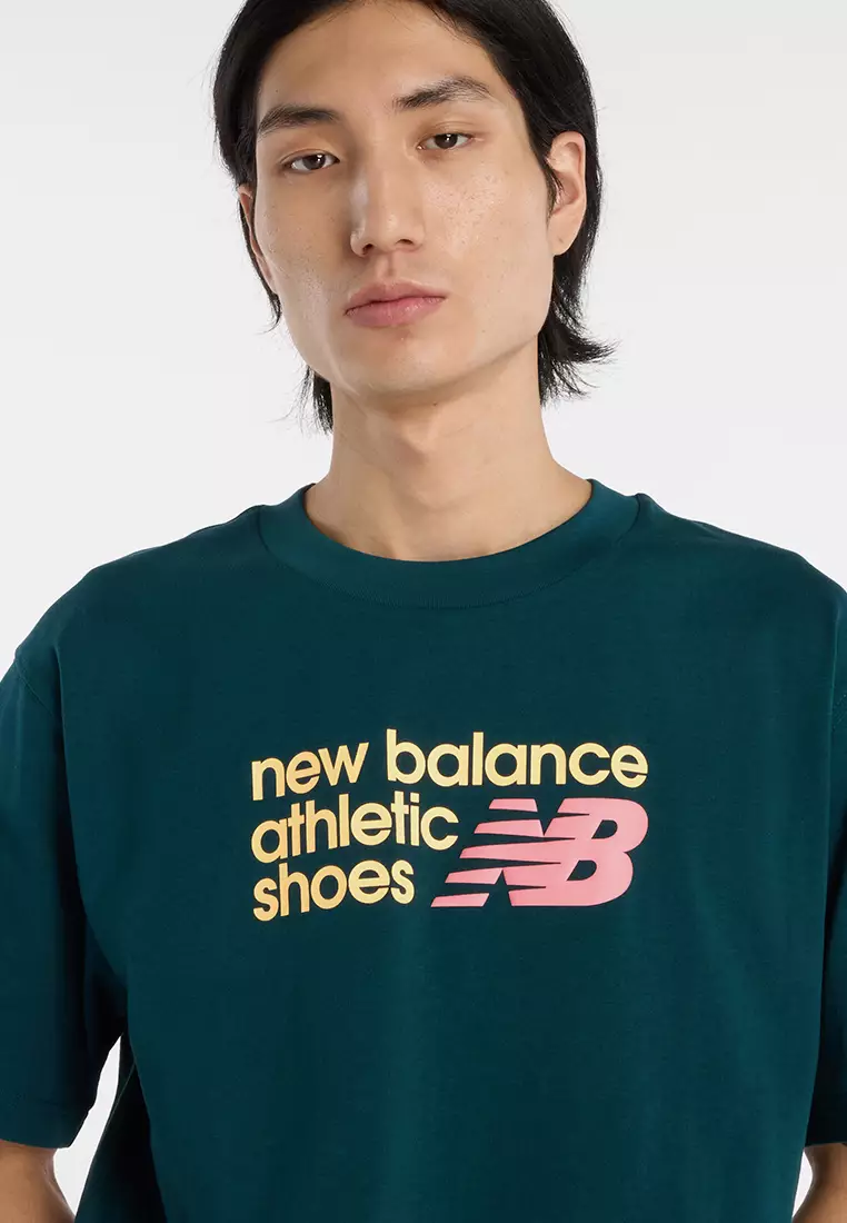 Athletics Premium 寬鬆胸前商標T恤