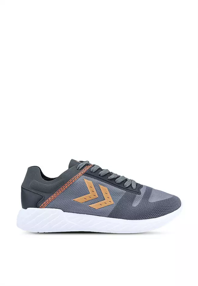 Discount on Hummel  shoes - SKU: Minneapolis Legend Lightweight Trainers
