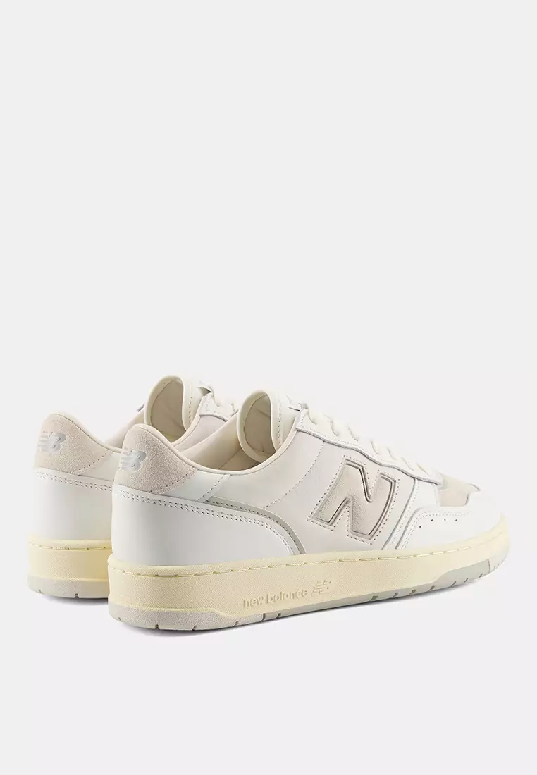 950 Vintage Varsity Lifestyle Shoes