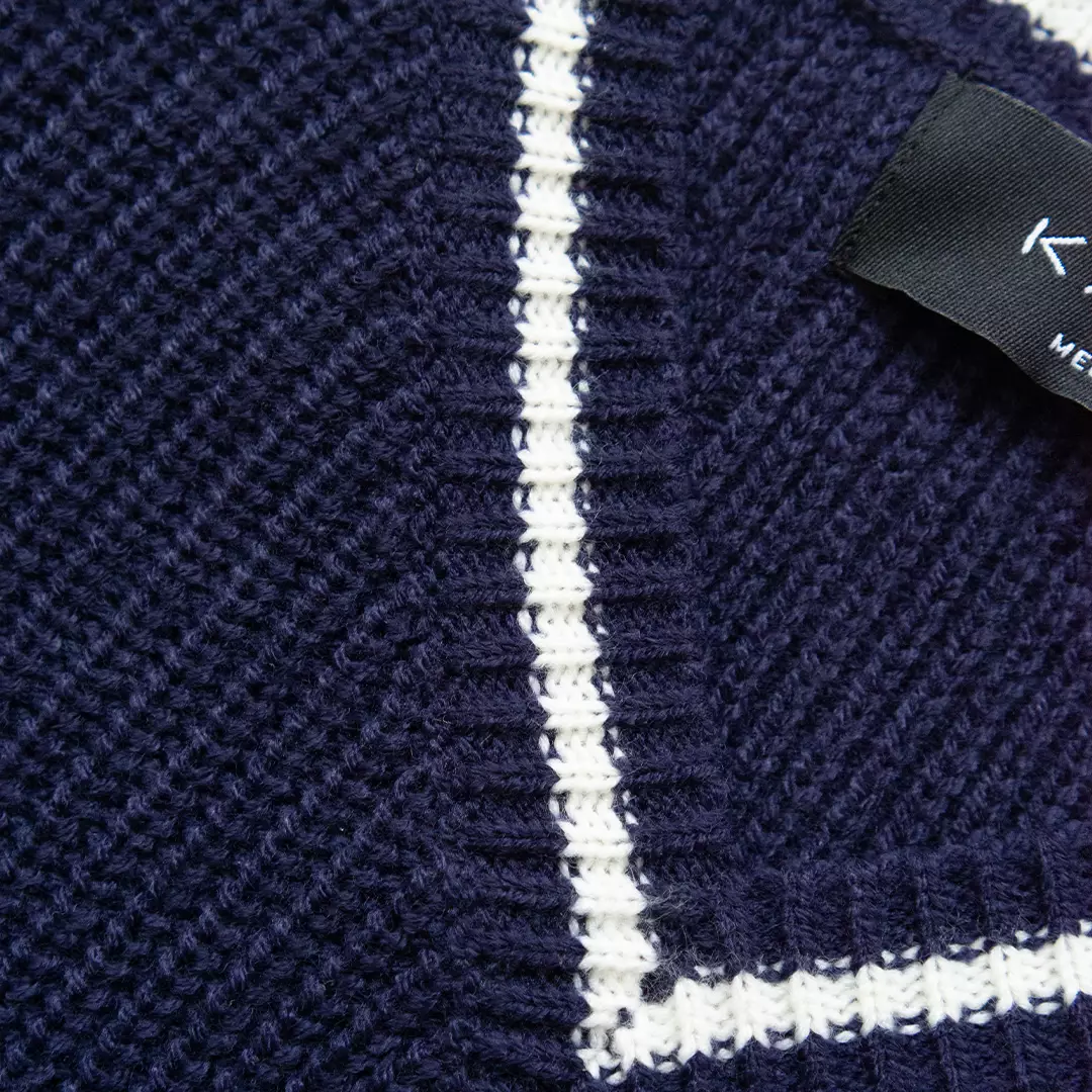Kale Victor Navy/ Vest atau Rompi Pria premium berbahan dasar acrylic wool Casual