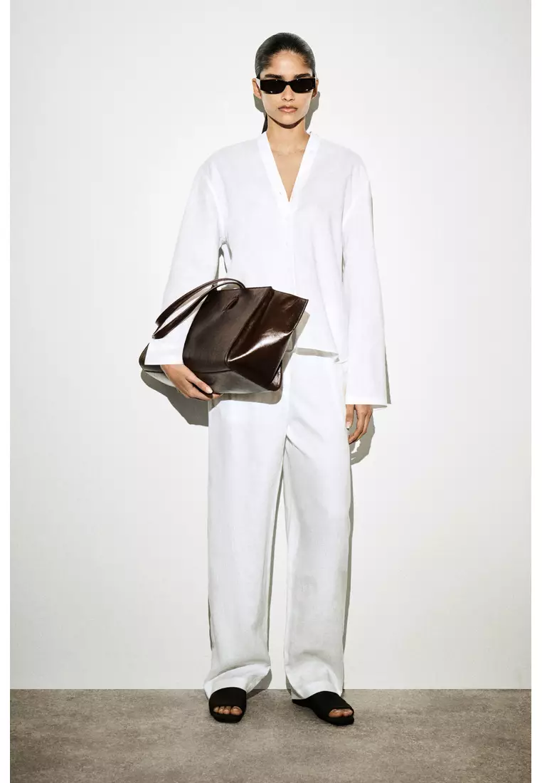 BUTTON-DETAIL LINEN V-NECK SHIRT