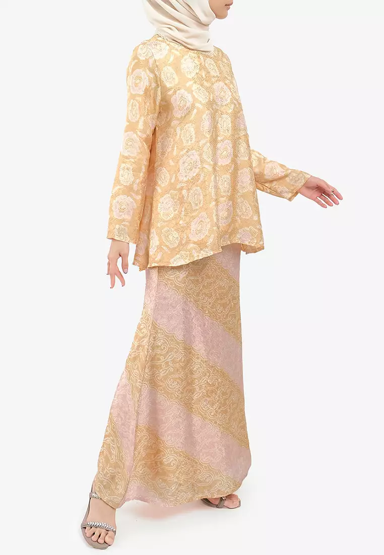 Jepara Blouse & Skirt