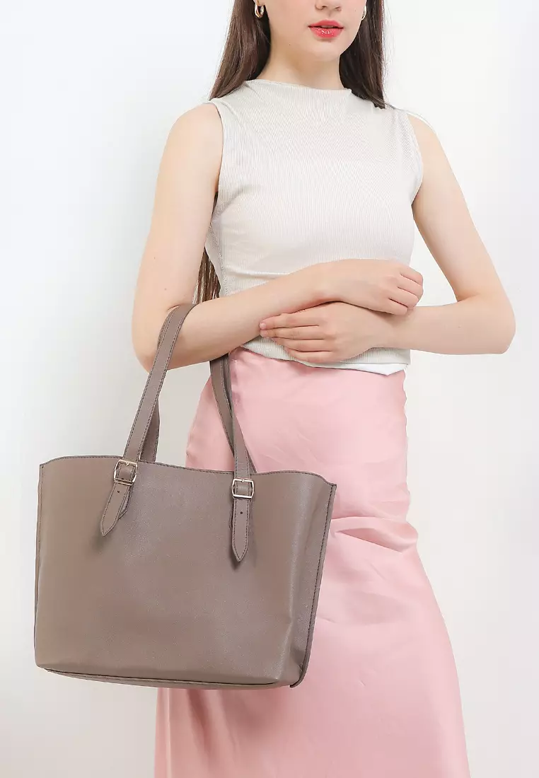 Felicia Totebag X Cover Book