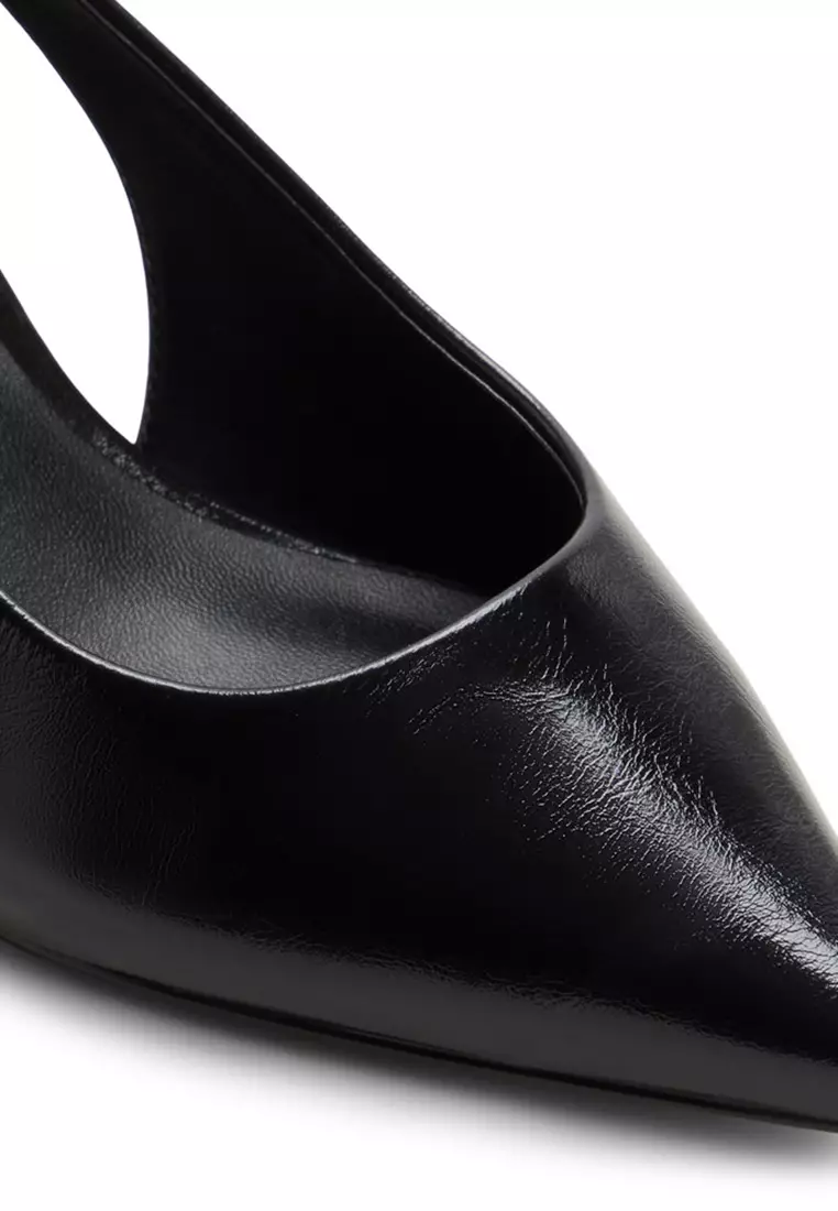 Dariahh Heels