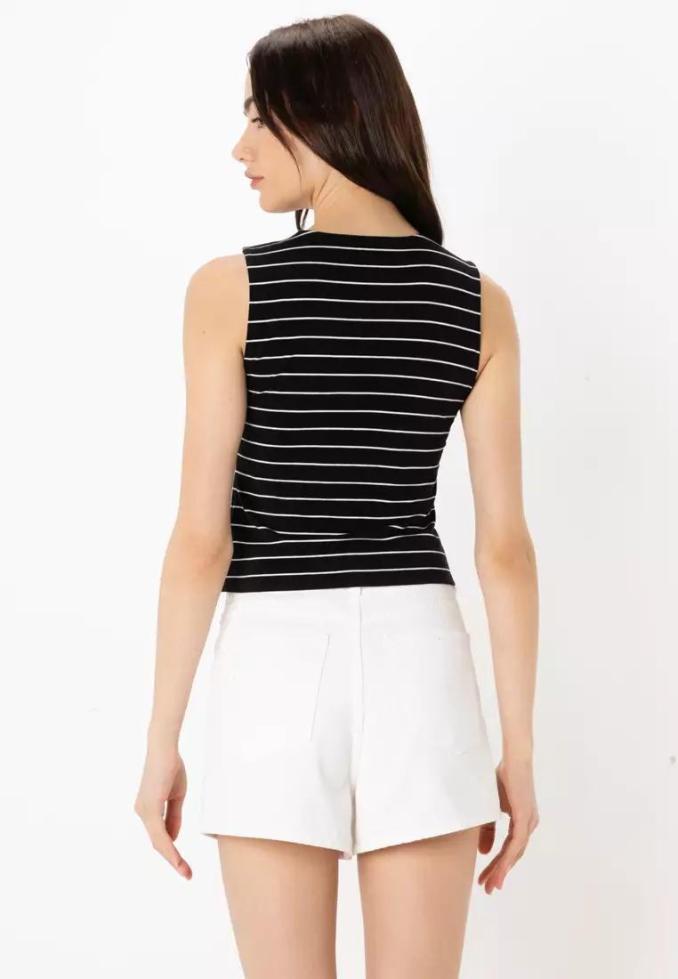 Close Knit Crop Shell Top